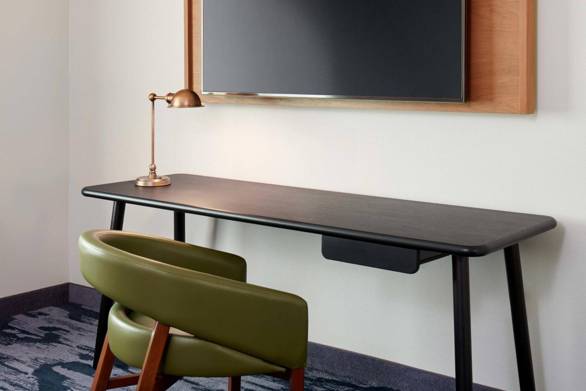 Hotel Fairfield By Marriott & Airport Spokane